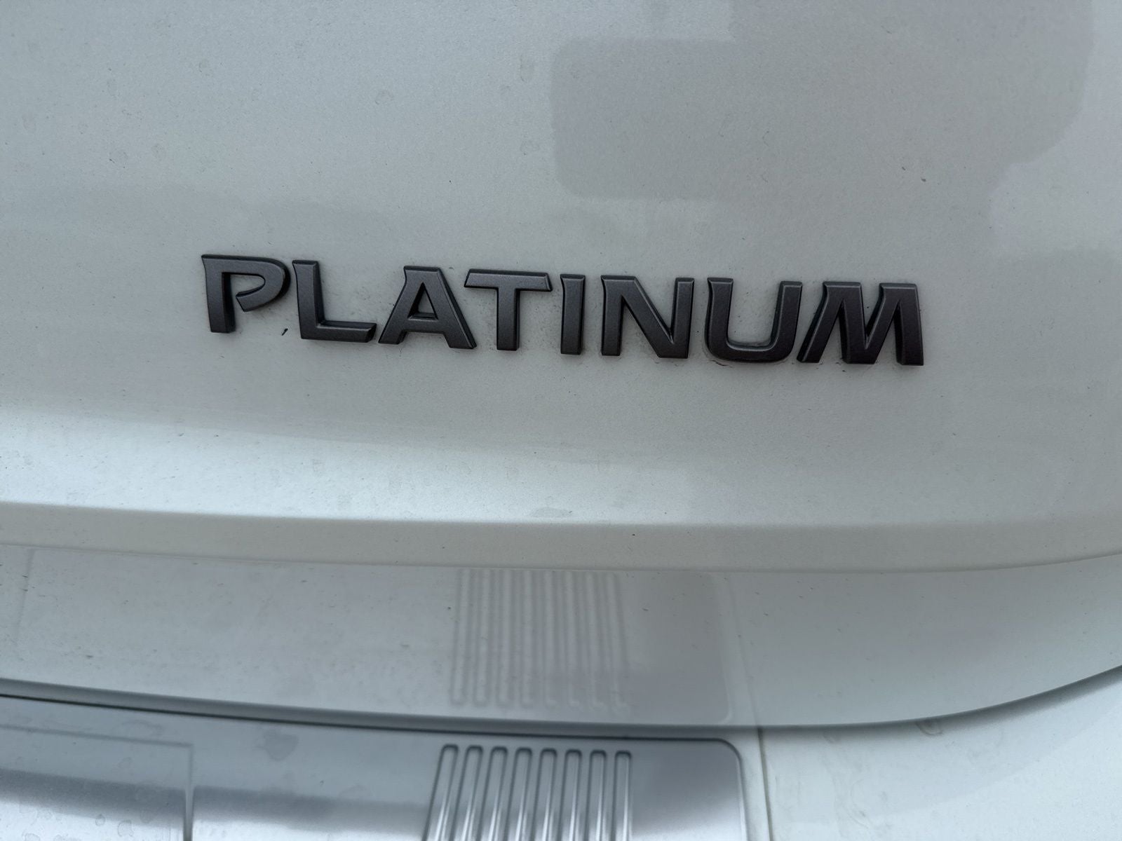 2025 Nissan Rogue Platinum