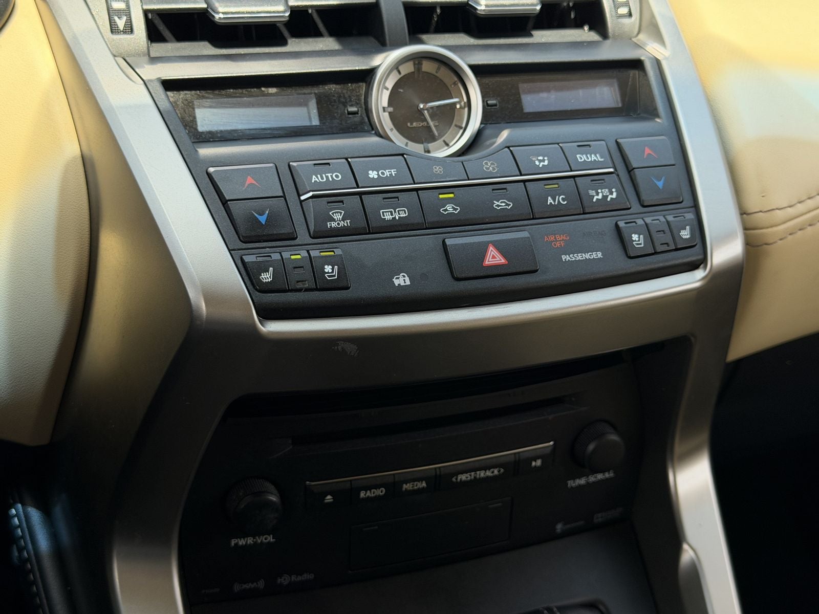 2016 Lexus NX 200t