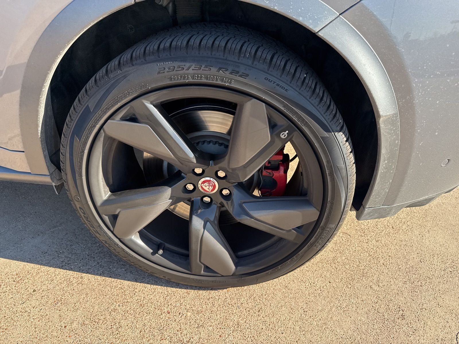 2023 Jaguar F-PACE SVR