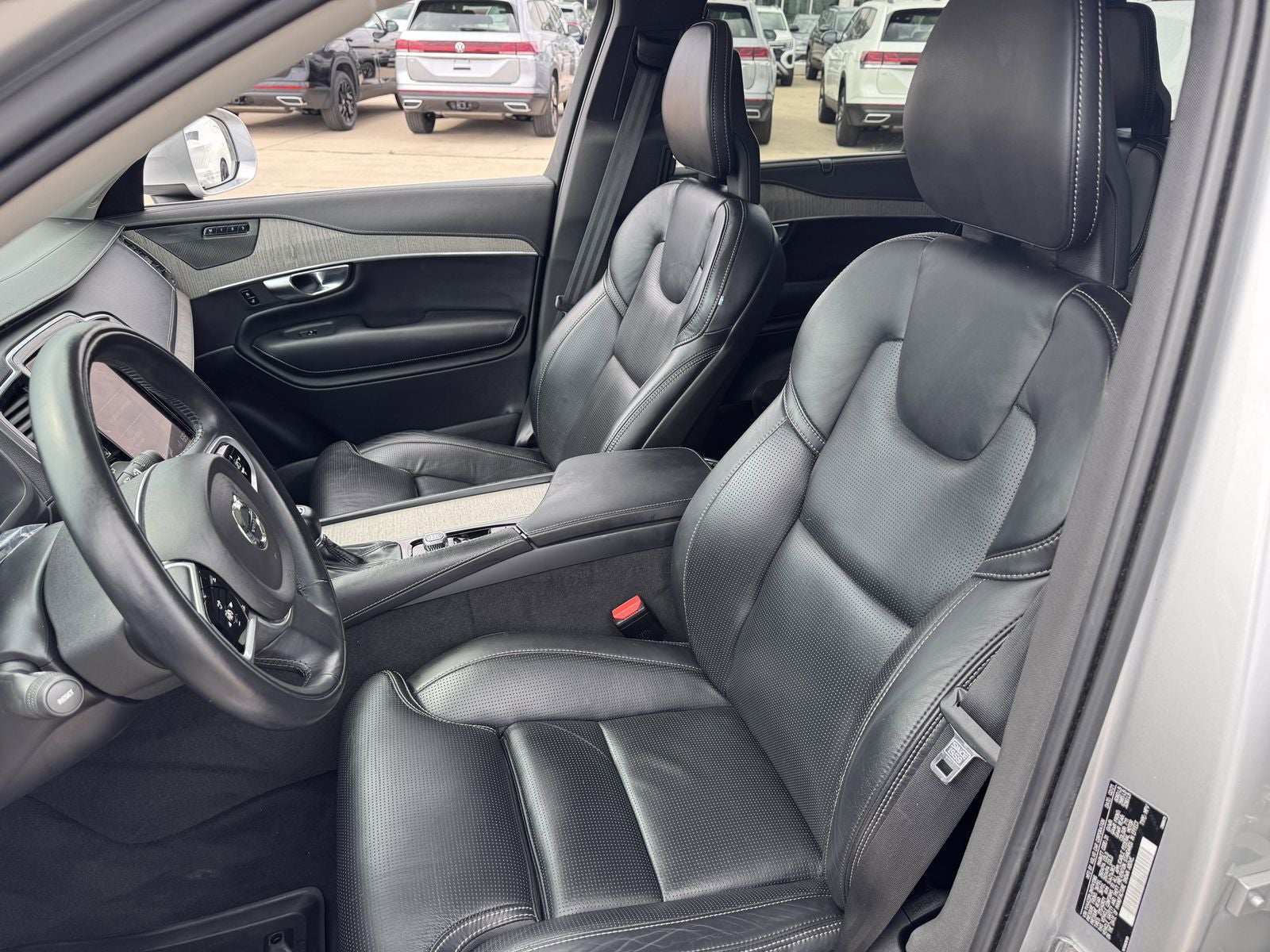 2021 Volvo XC90 T6 Inscription