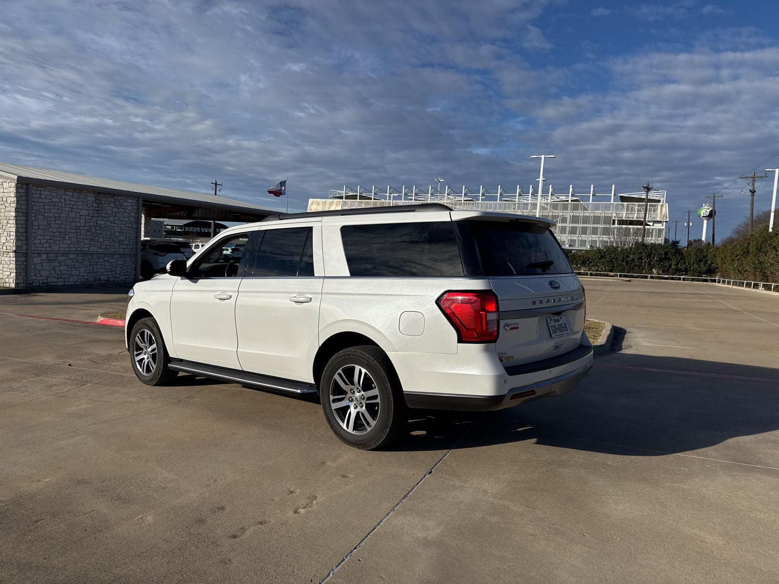 2022 Ford Expedition Max XLT