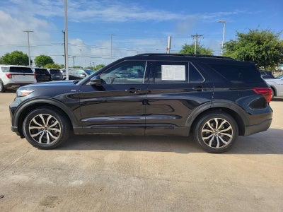 2022 Ford Explorer ST-Line