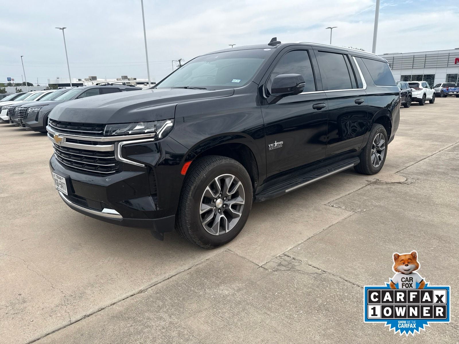 2023 Chevrolet Suburban LT