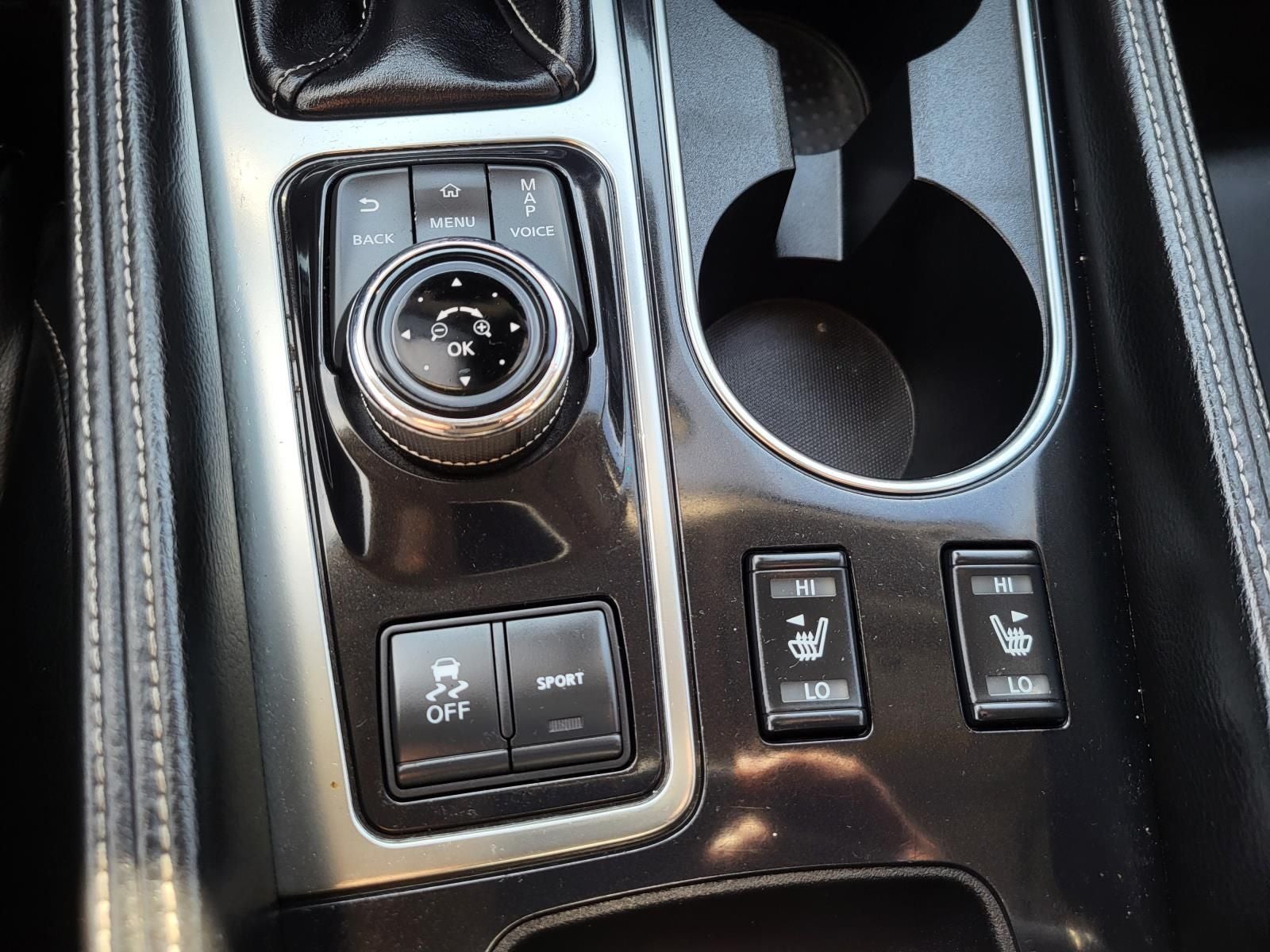 2022 Nissan Maxima SV