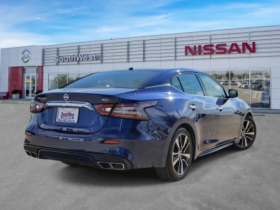 2022 Nissan Maxima SV