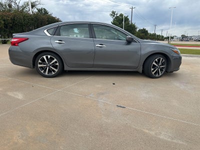 2016 Nissan Altima 3.5 SR