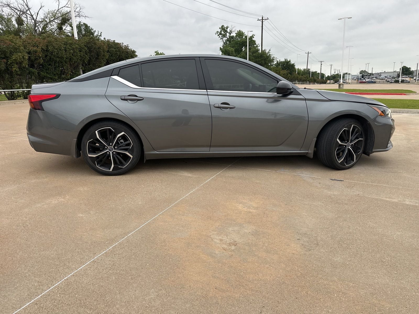 2023 Nissan Altima 2.5 SR