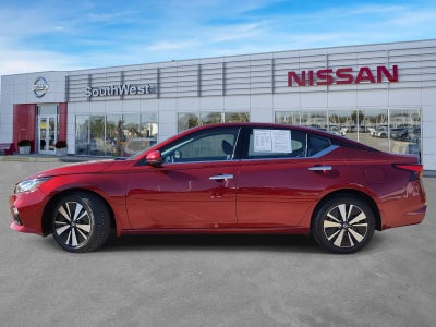 2022 Nissan Altima 2.5 SL