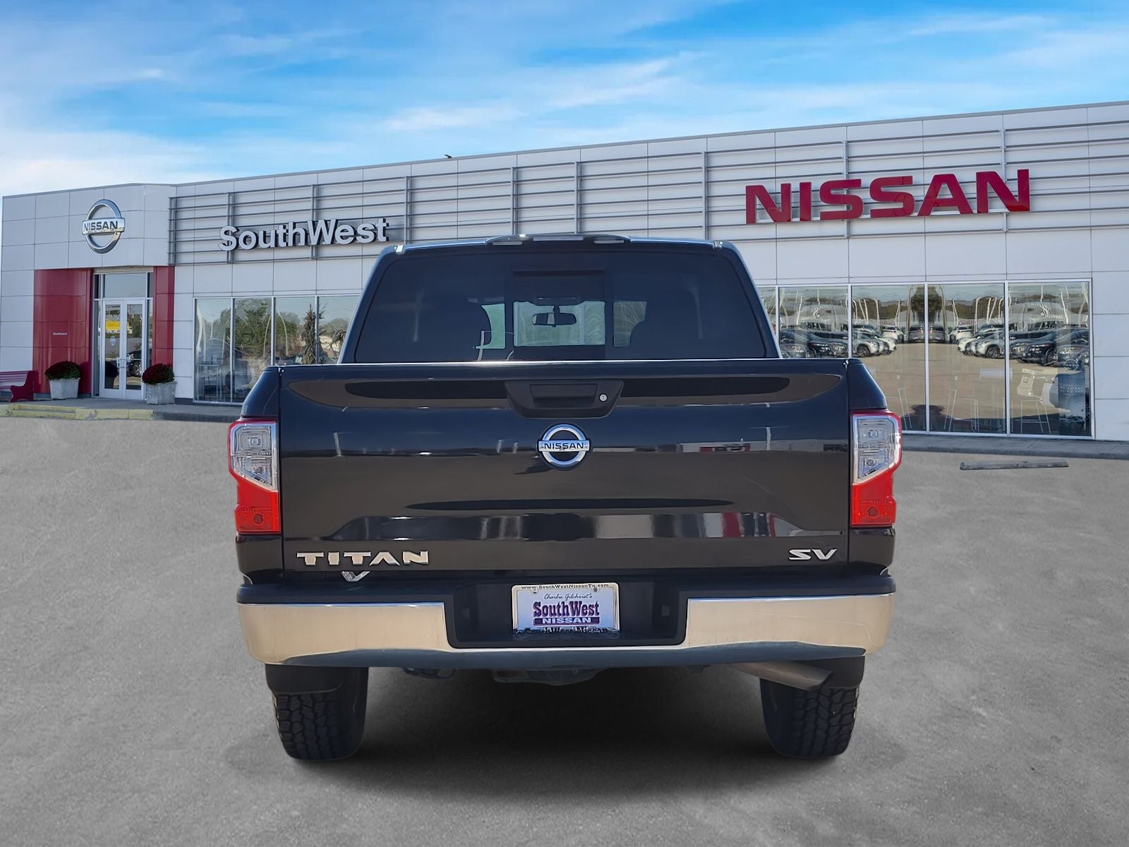 2017 Nissan Titan SV