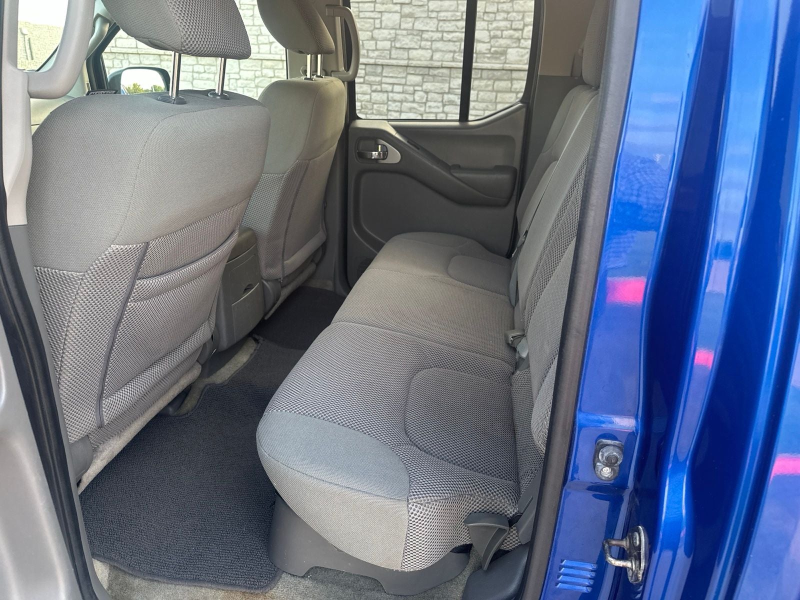 2015 Nissan Frontier SV