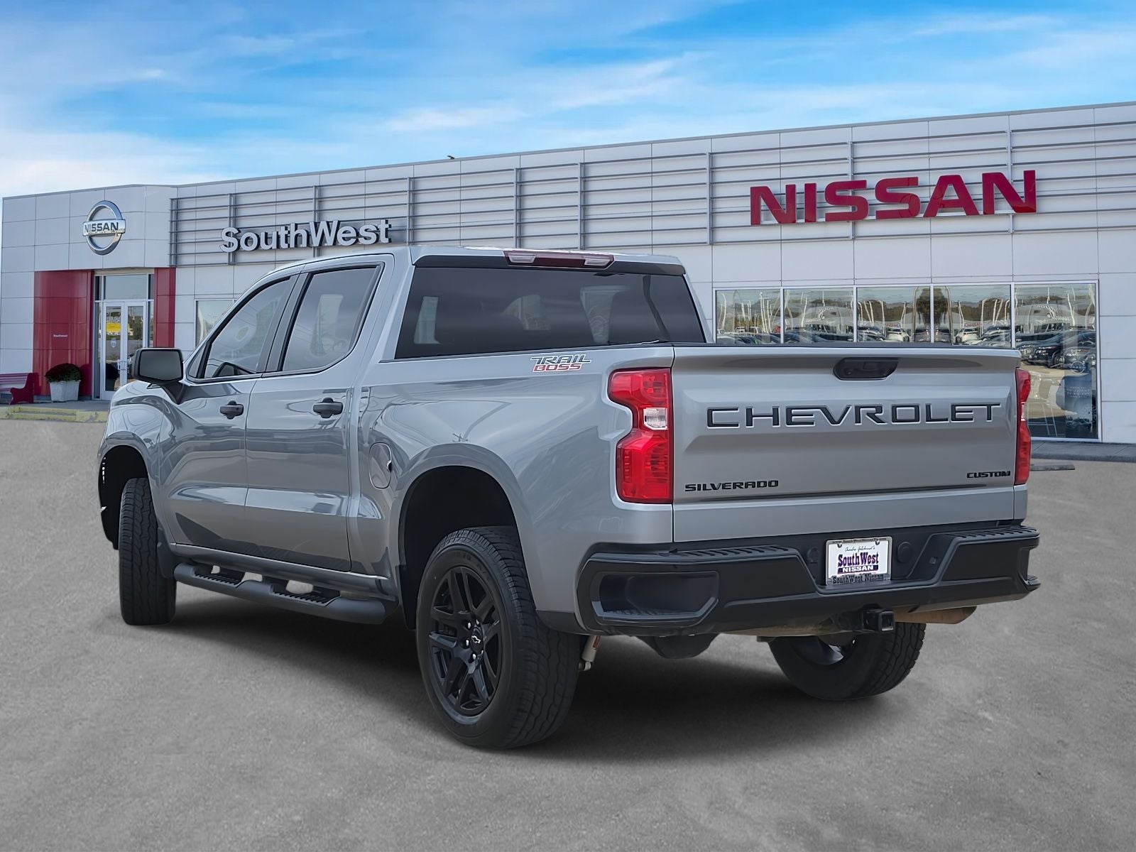 2024 Chevrolet Silverado 1500 Custom Trail Boss