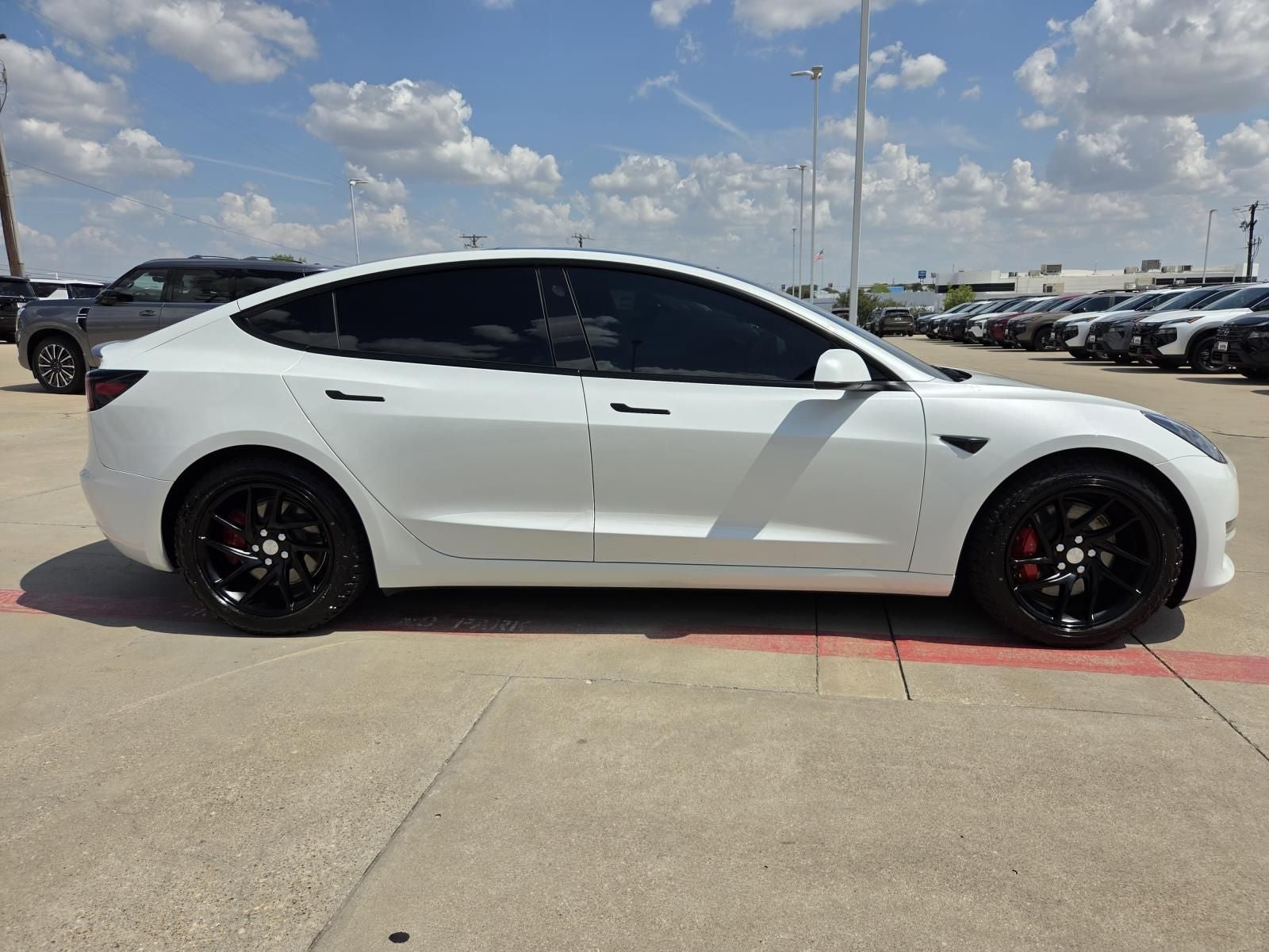 2023 Tesla Model 3 Performance
