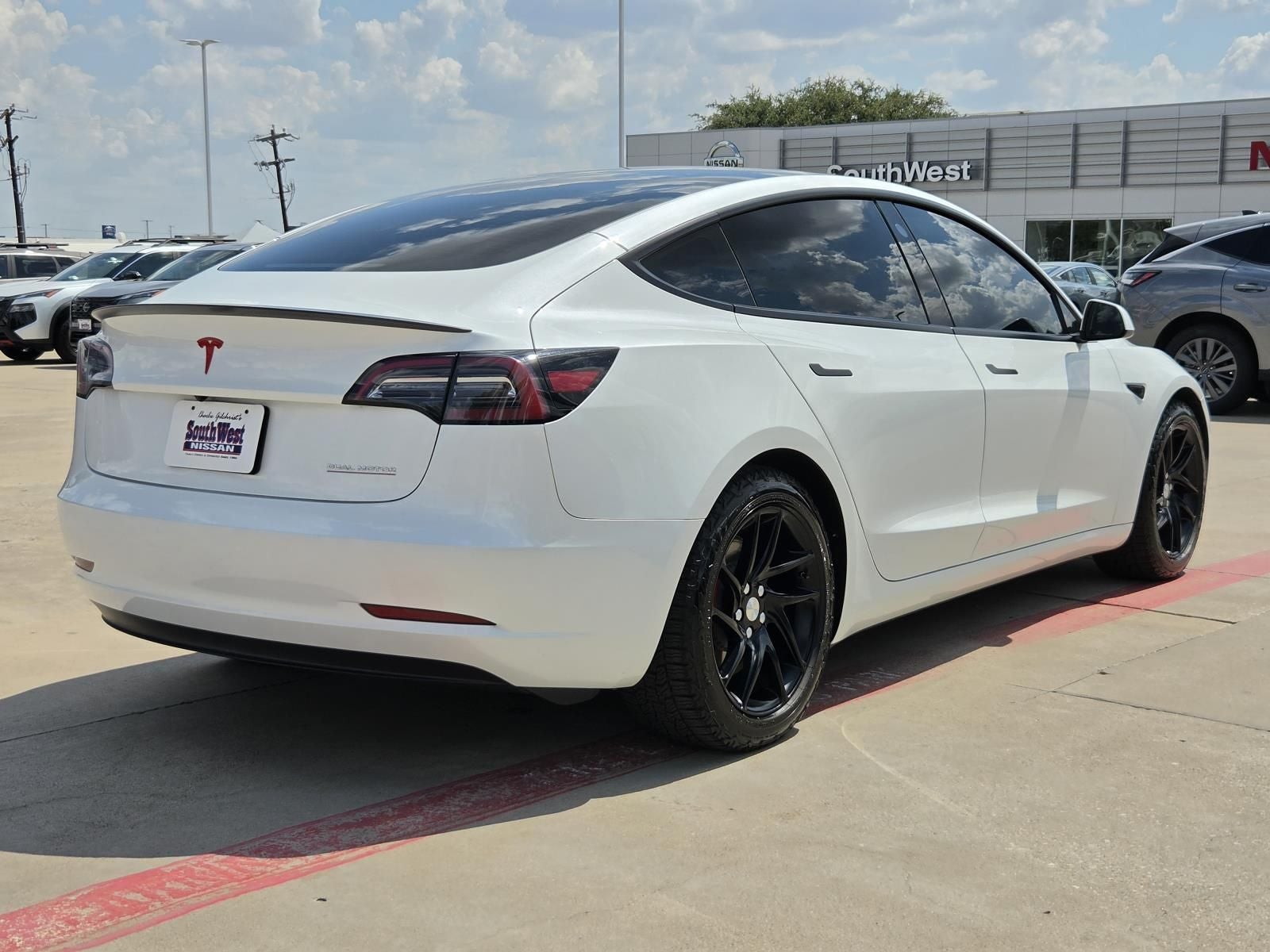 2023 Tesla Model 3 Performance