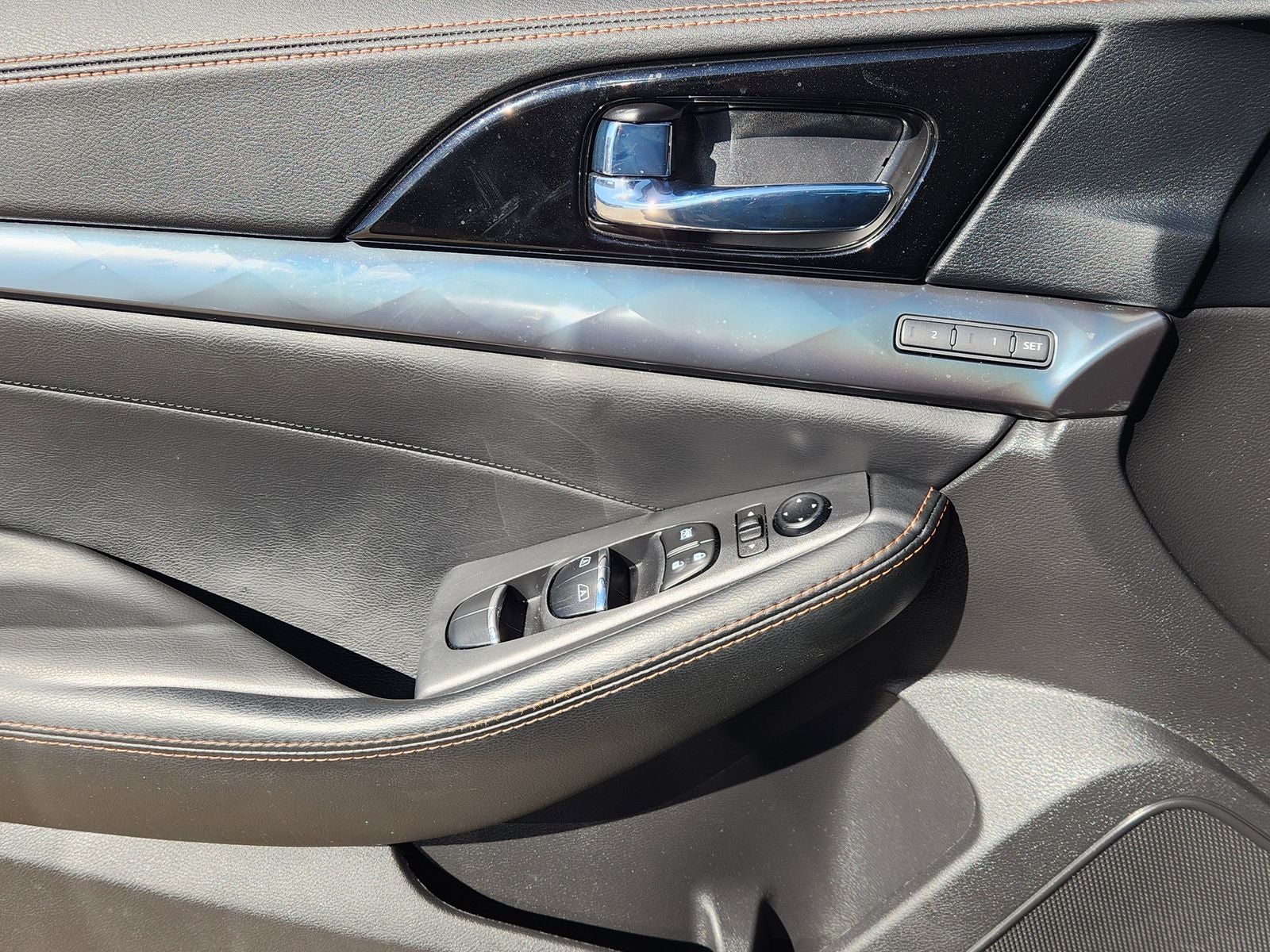 2023 Nissan Maxima SR