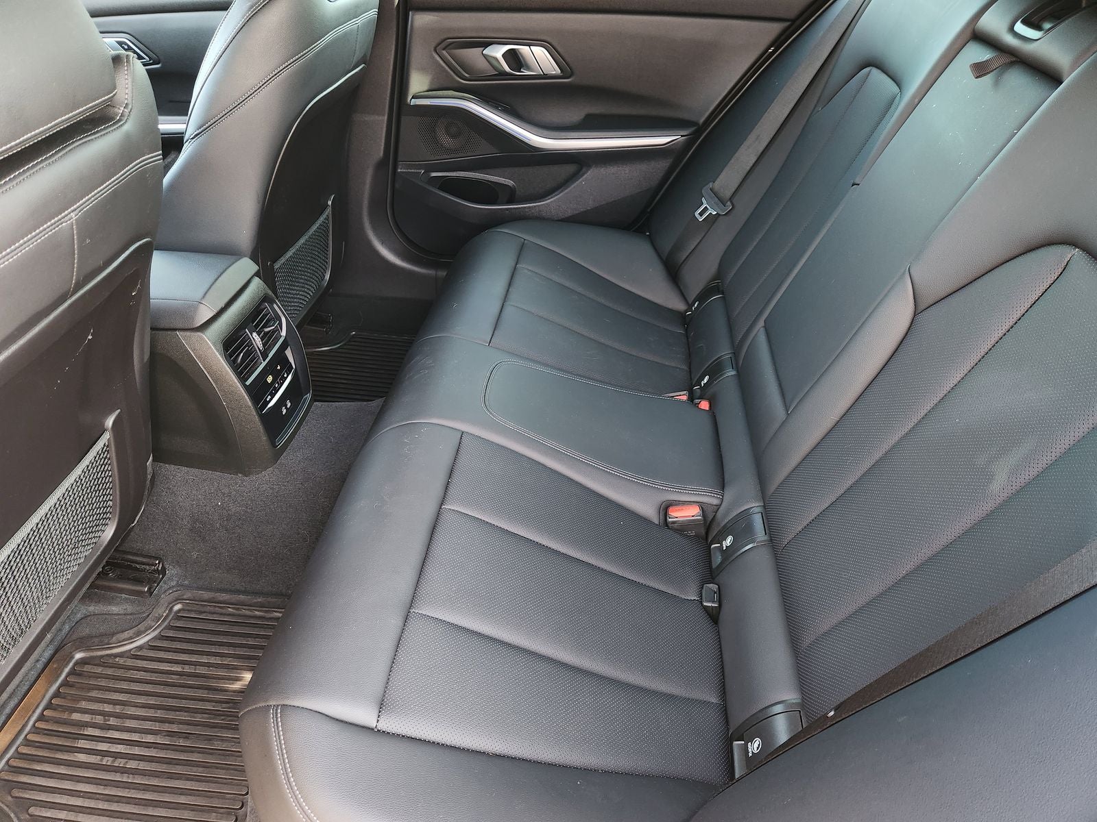 2022 BMW 3 Series 330i xDrive