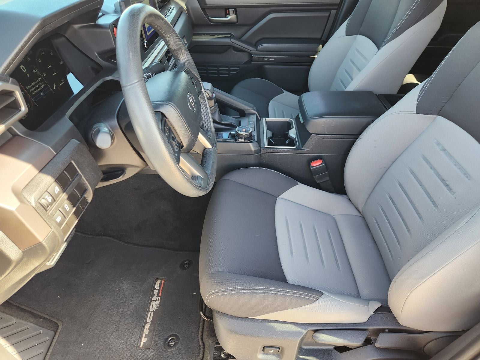 2024 Toyota Tacoma TRD Off-Road