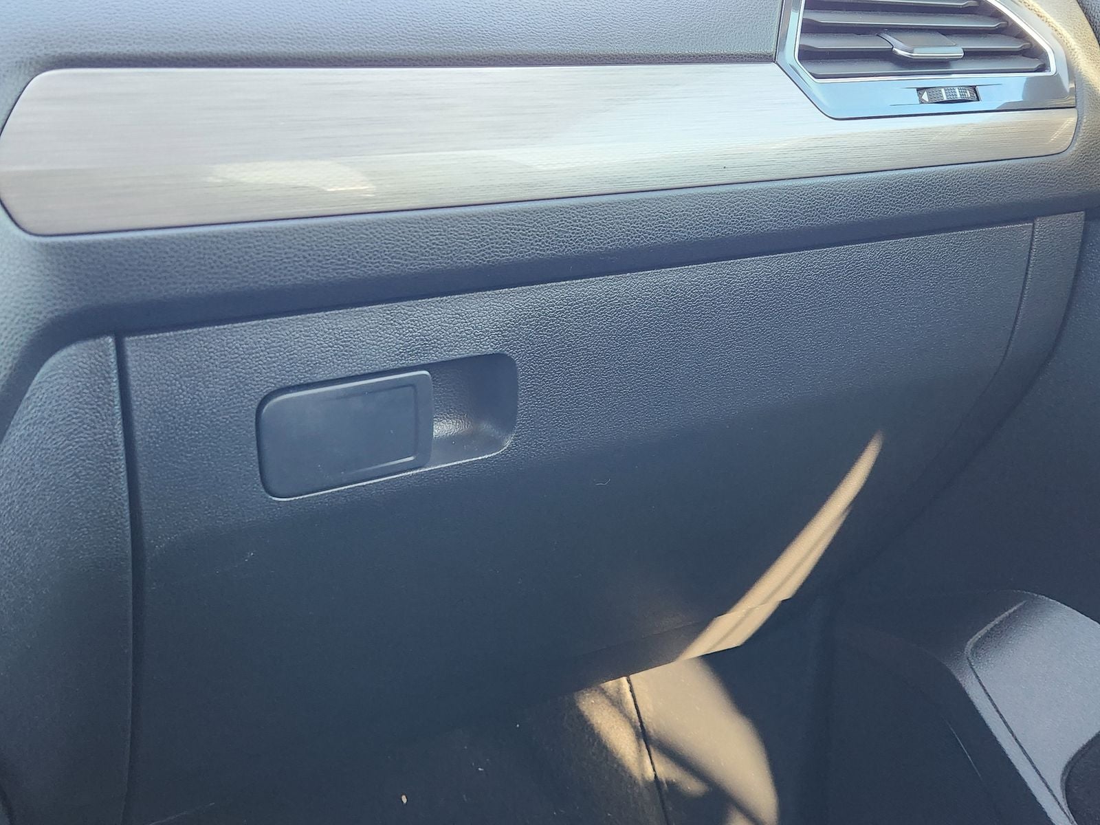 2020 Volkswagen Tiguan 2.0T SE 4Motion