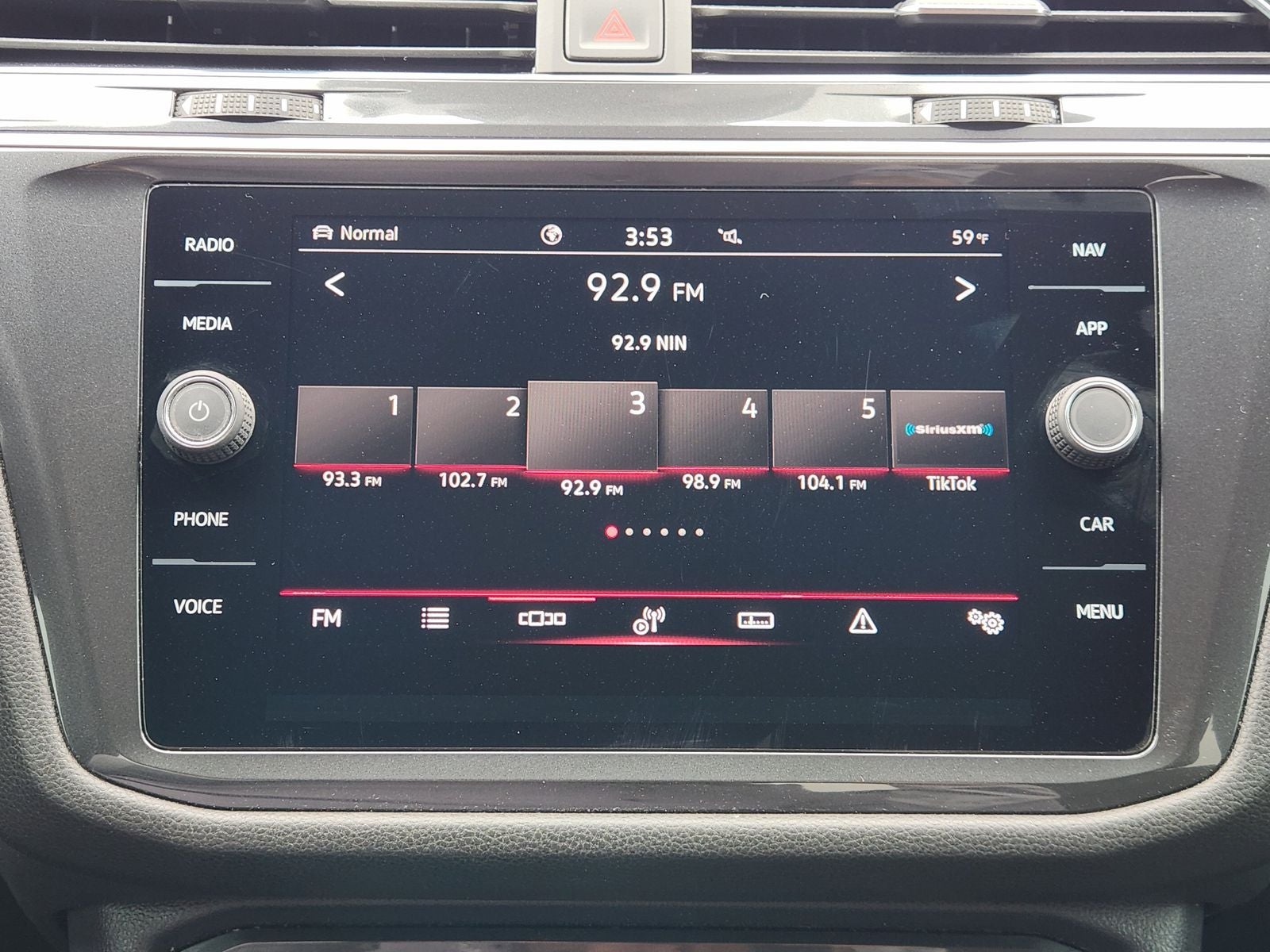 2022 Volkswagen Tiguan 2.0T SEL R-Line