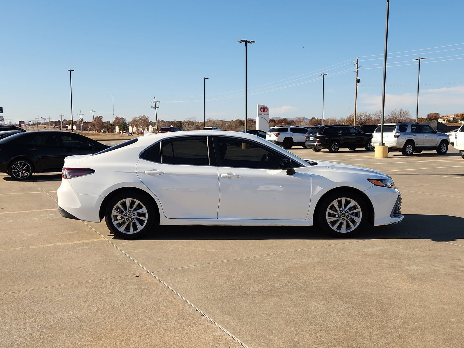 2022 Toyota Camry LE