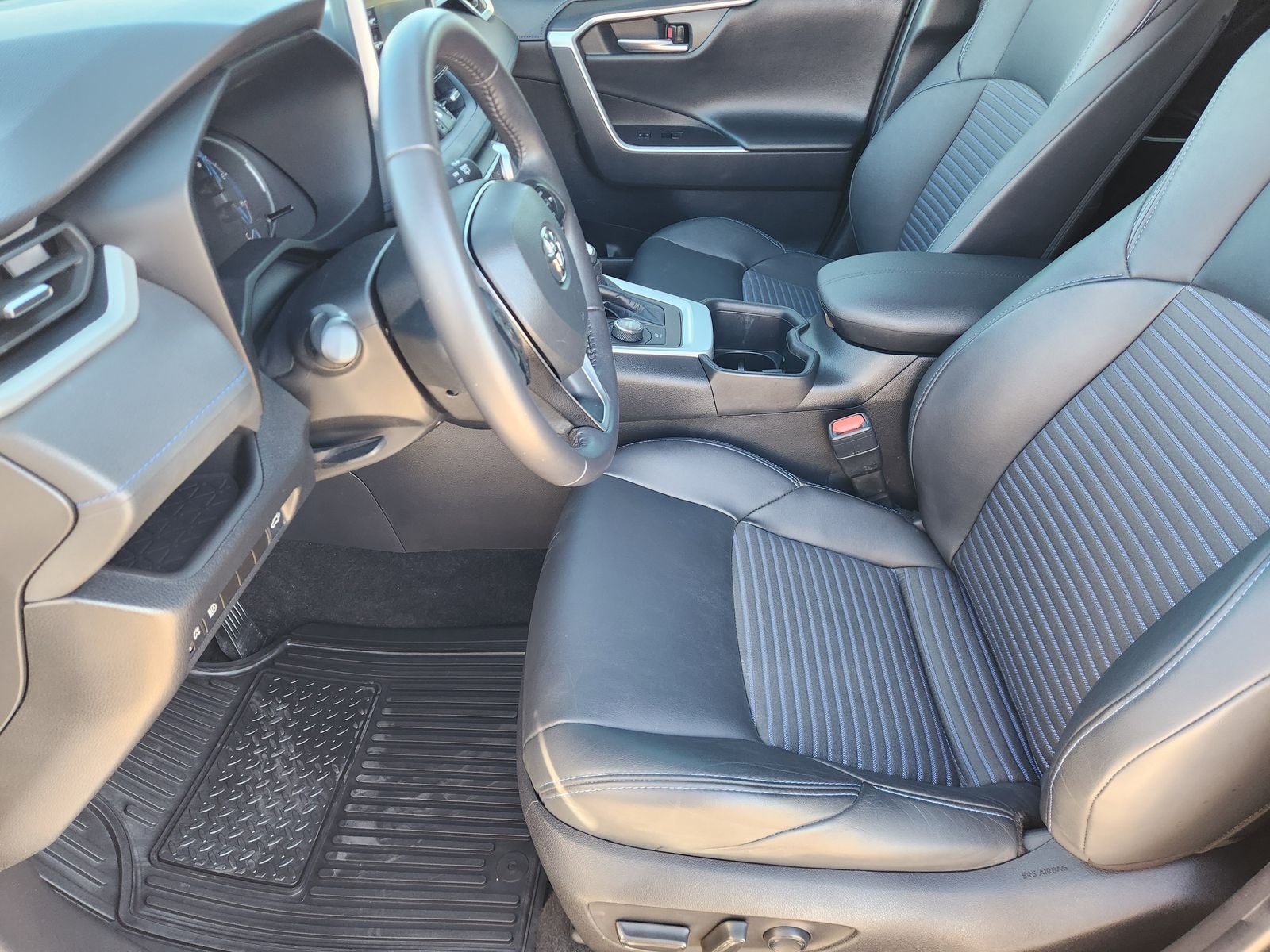 2022 Toyota RAV4 Hybrid XSE