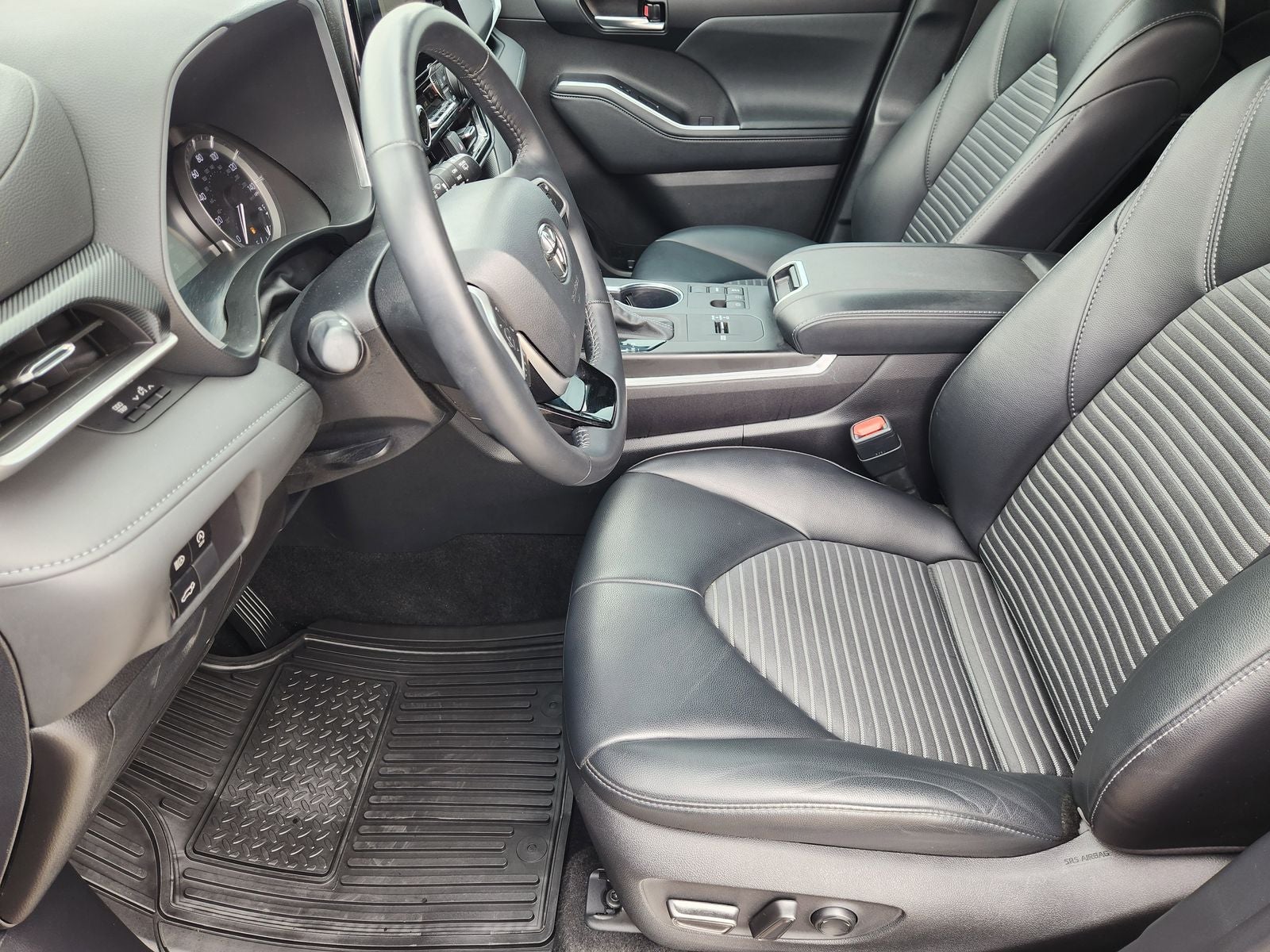 2024 Toyota Highlander XSE