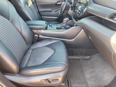 2023 Toyota Highlander XSE