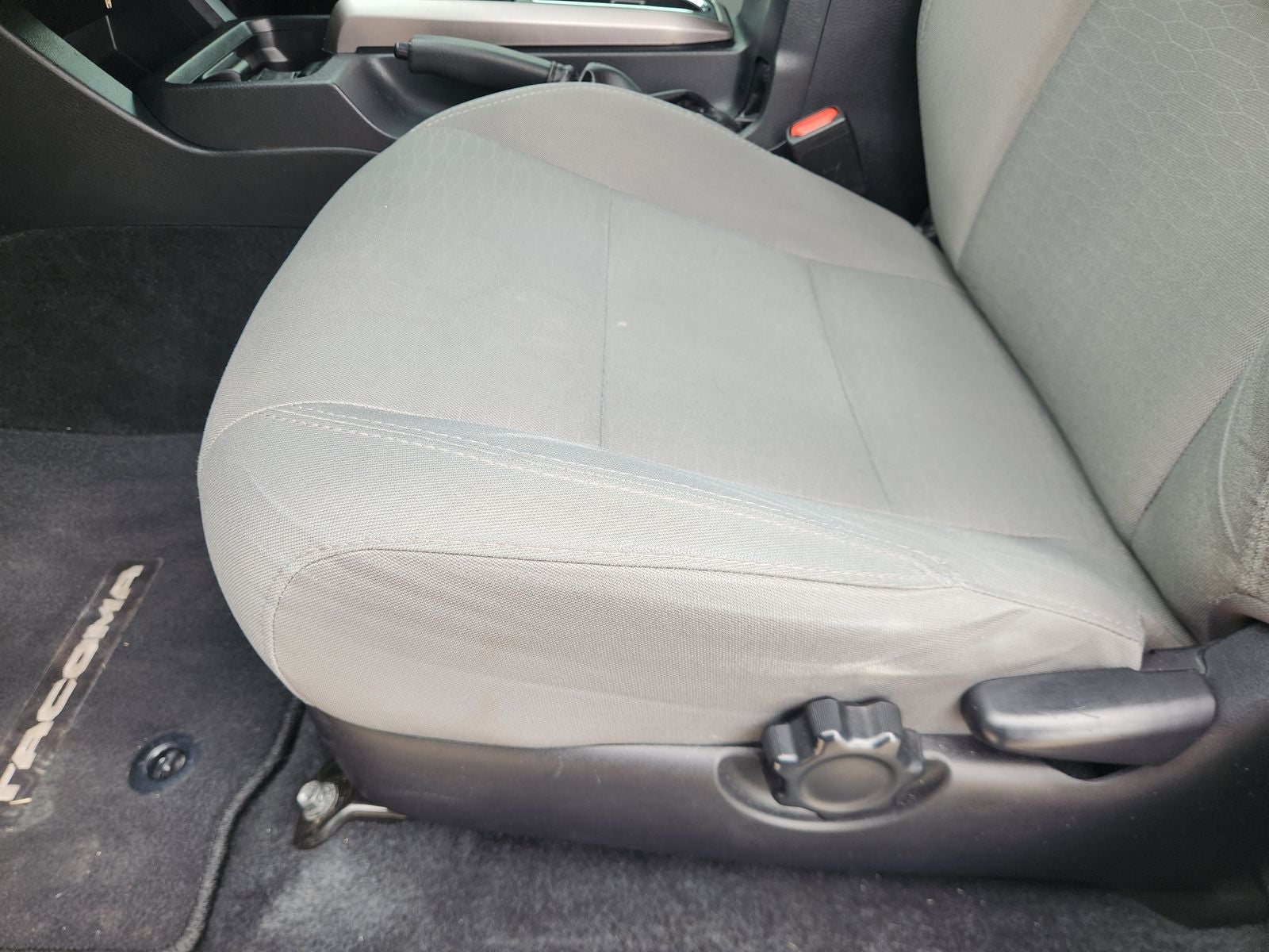 2018 Toyota Tacoma SR5 V6