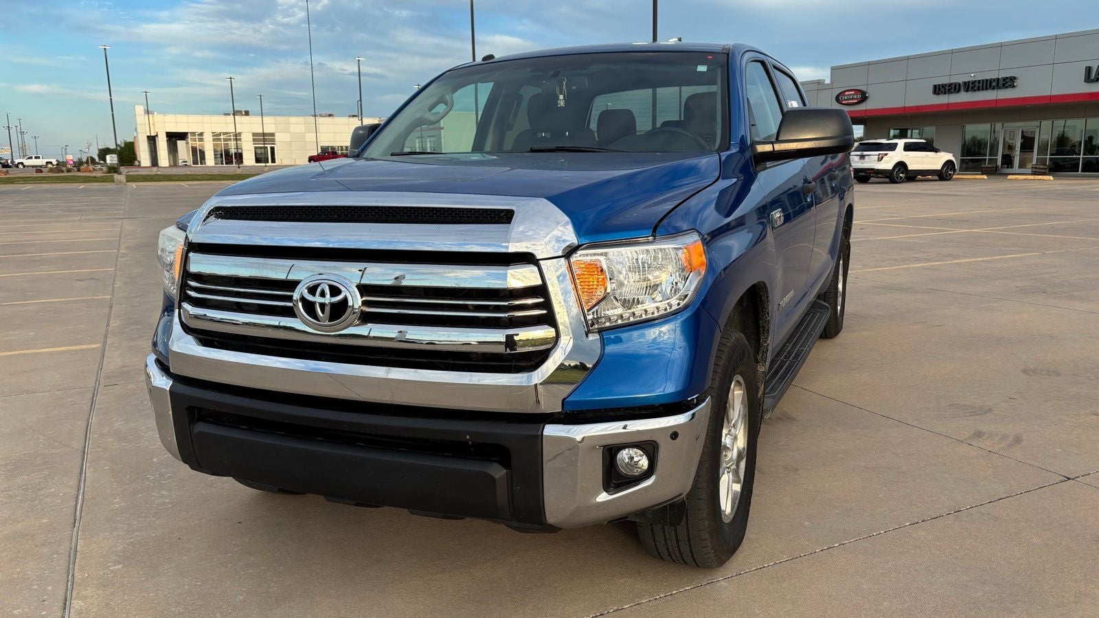 2017 Toyota Tundra SR5