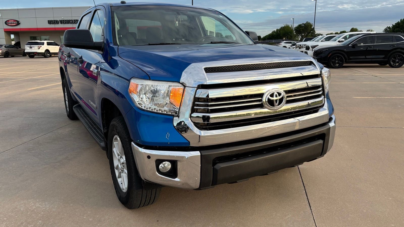 2017 Toyota Tundra SR5