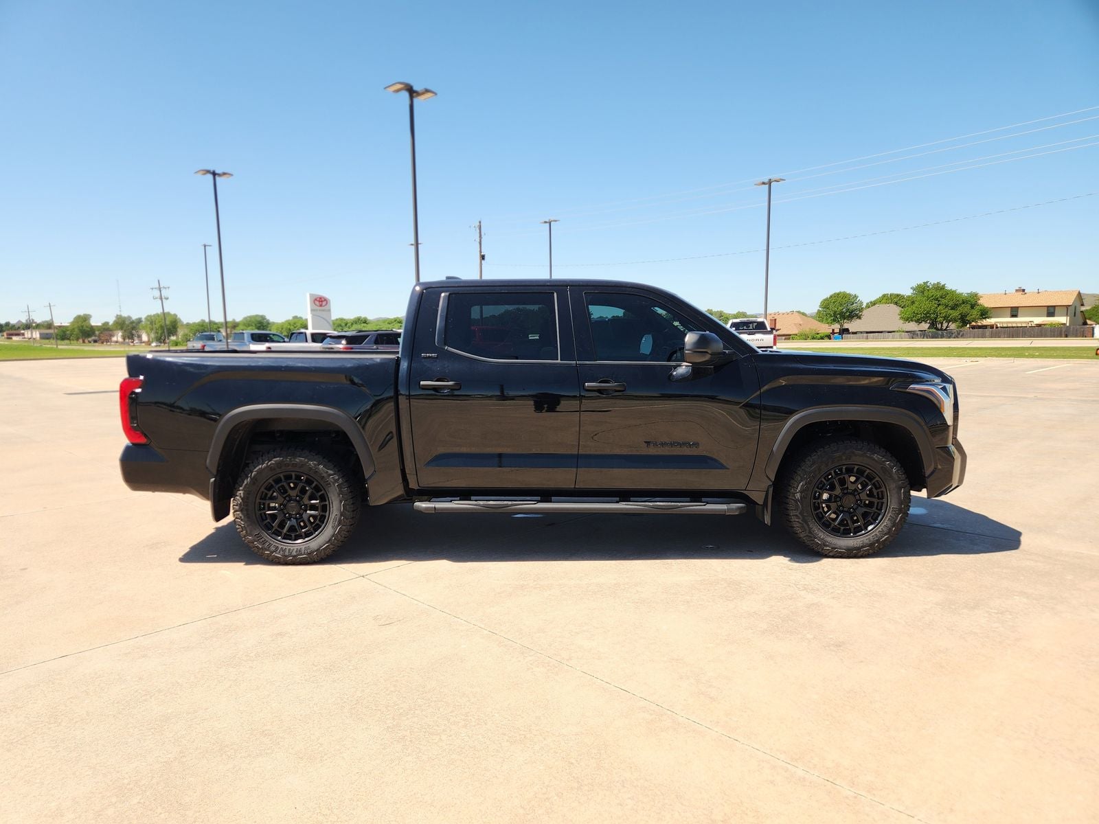 2025 Toyota Tundra SR5