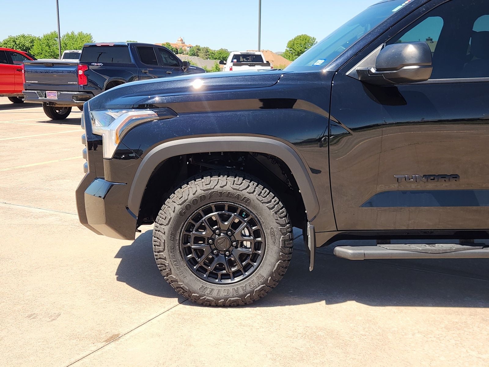 2025 Toyota Tundra SR5