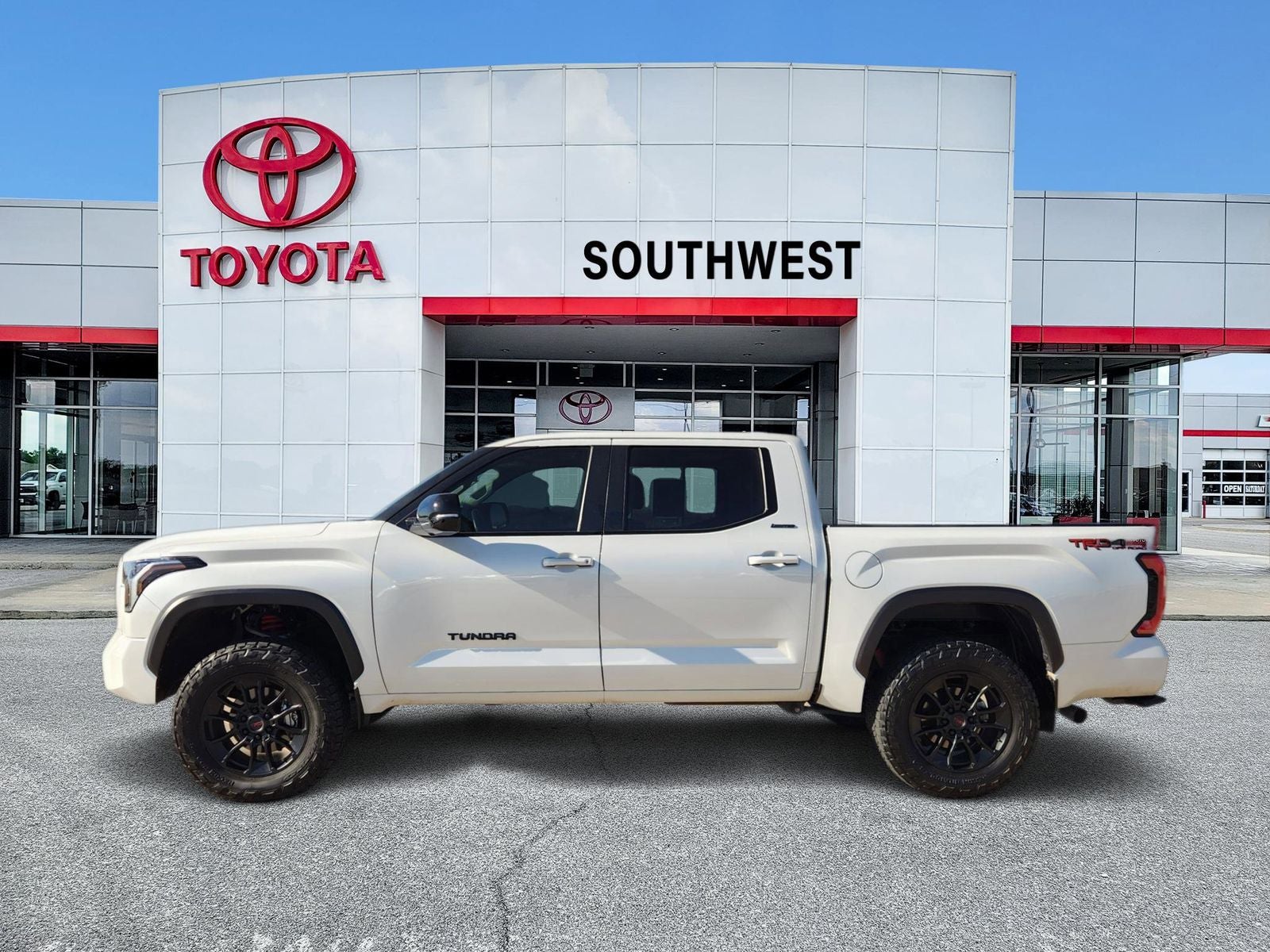 2024 Toyota Tundra Hybrid Limited