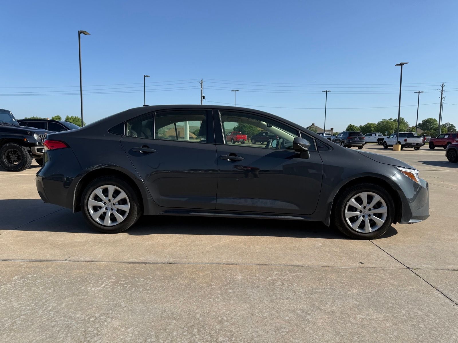 2025 Toyota Corolla Hybrid LE