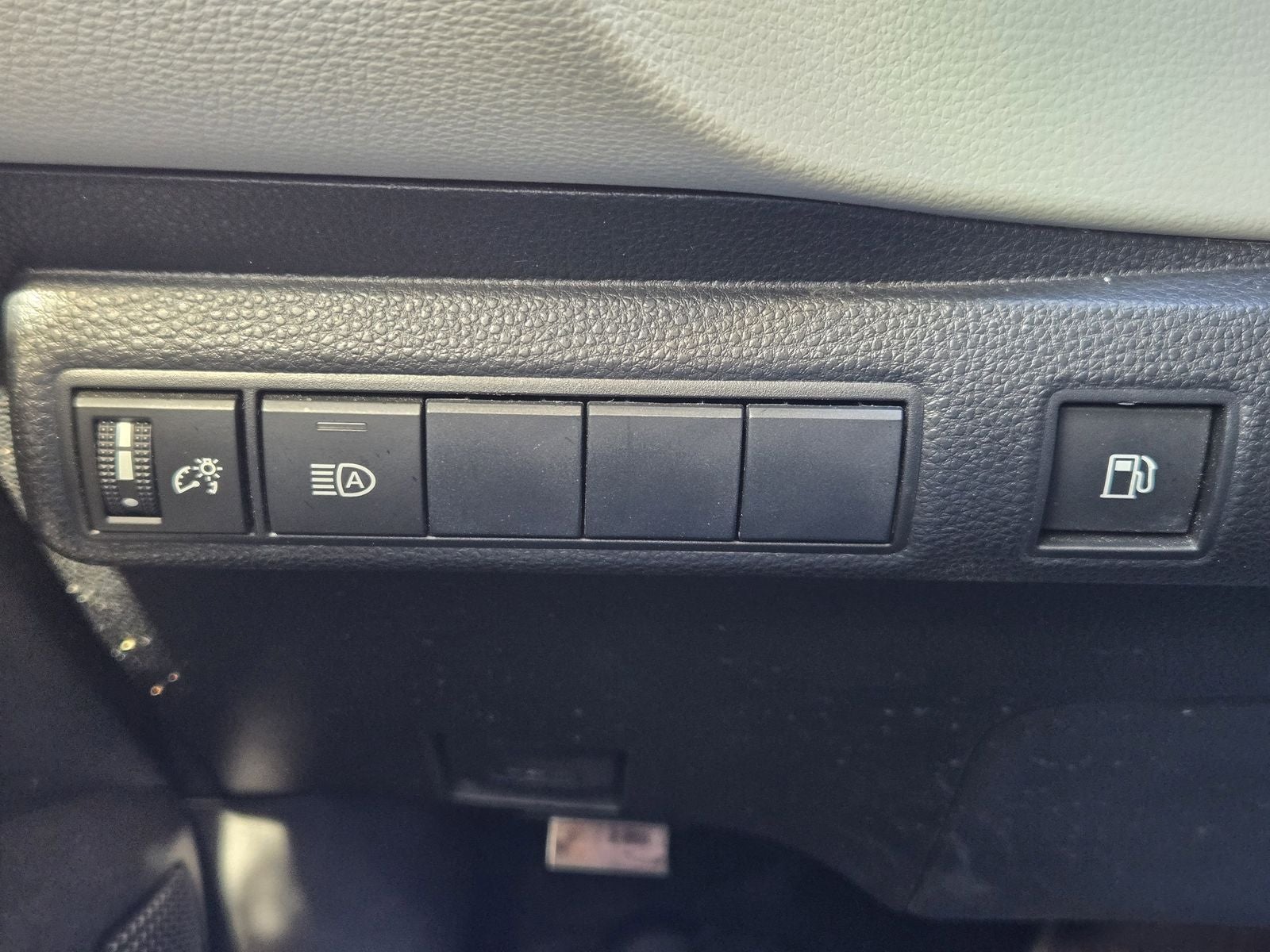 2020 Toyota Corolla Hybrid LE