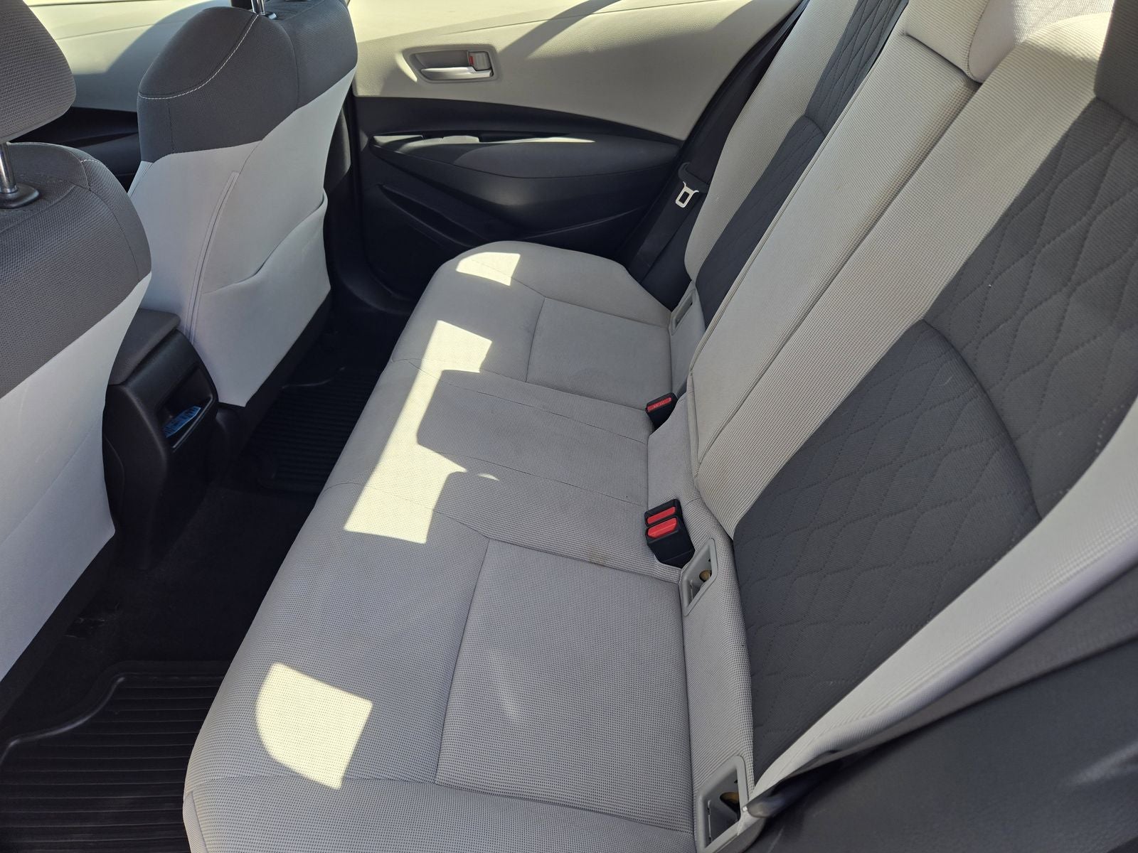 2020 Toyota Corolla Hybrid LE