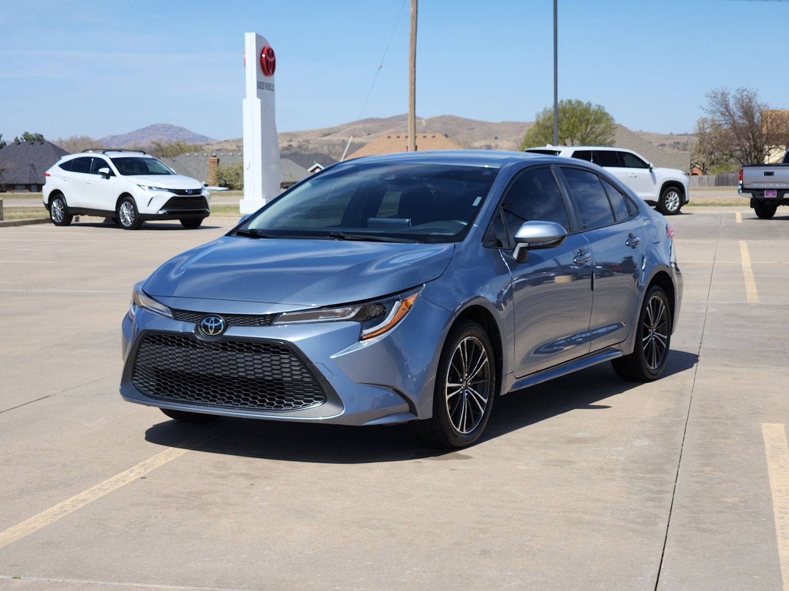 2020 Toyota Corolla LE