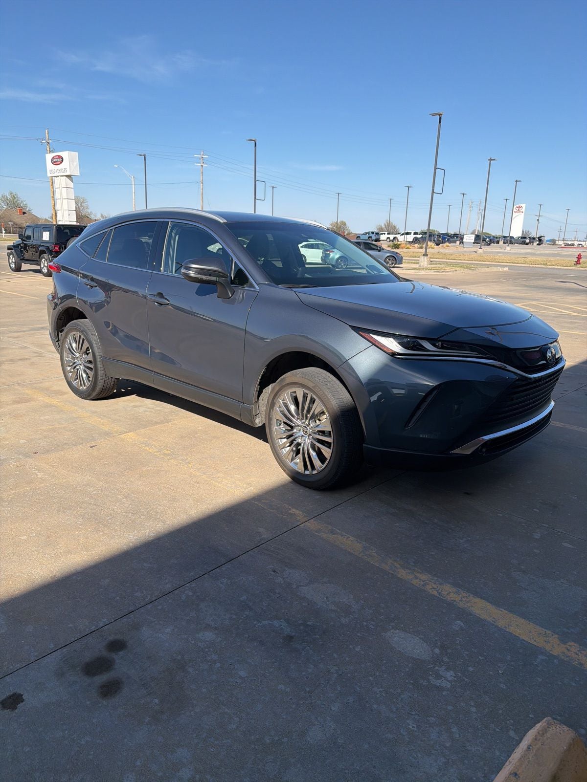 2023 Toyota Venza XLE