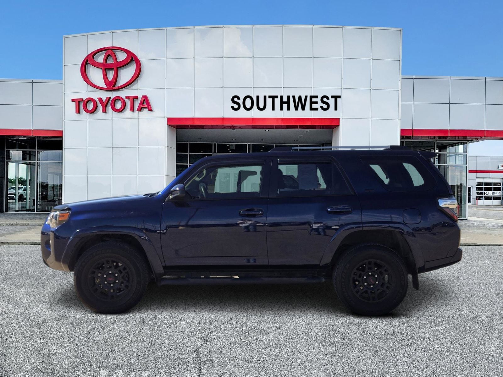 2024 Toyota 4Runner SR5