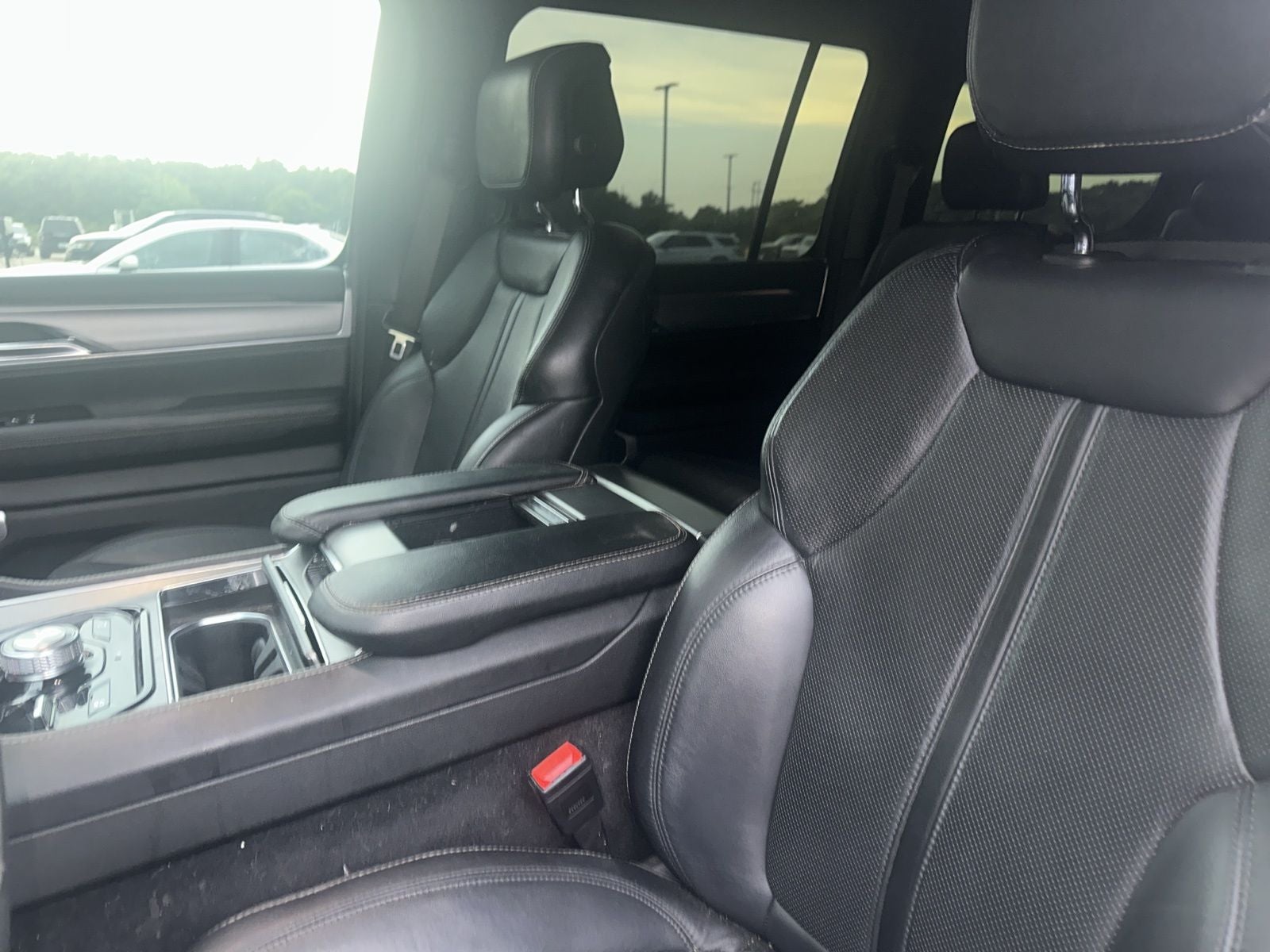 2023 Jeep Wagoneer Series II