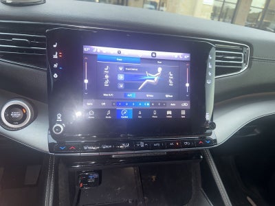 2023 Jeep Wagoneer Series II