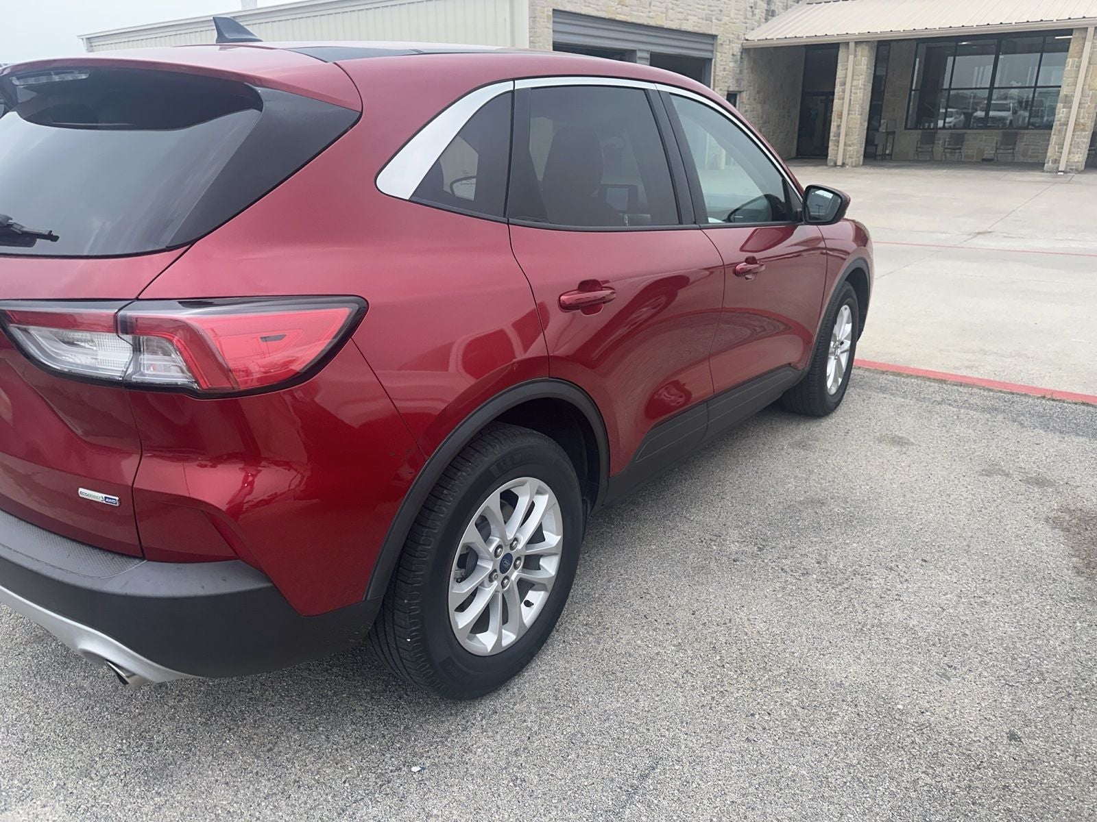 2020 Ford Escape SE