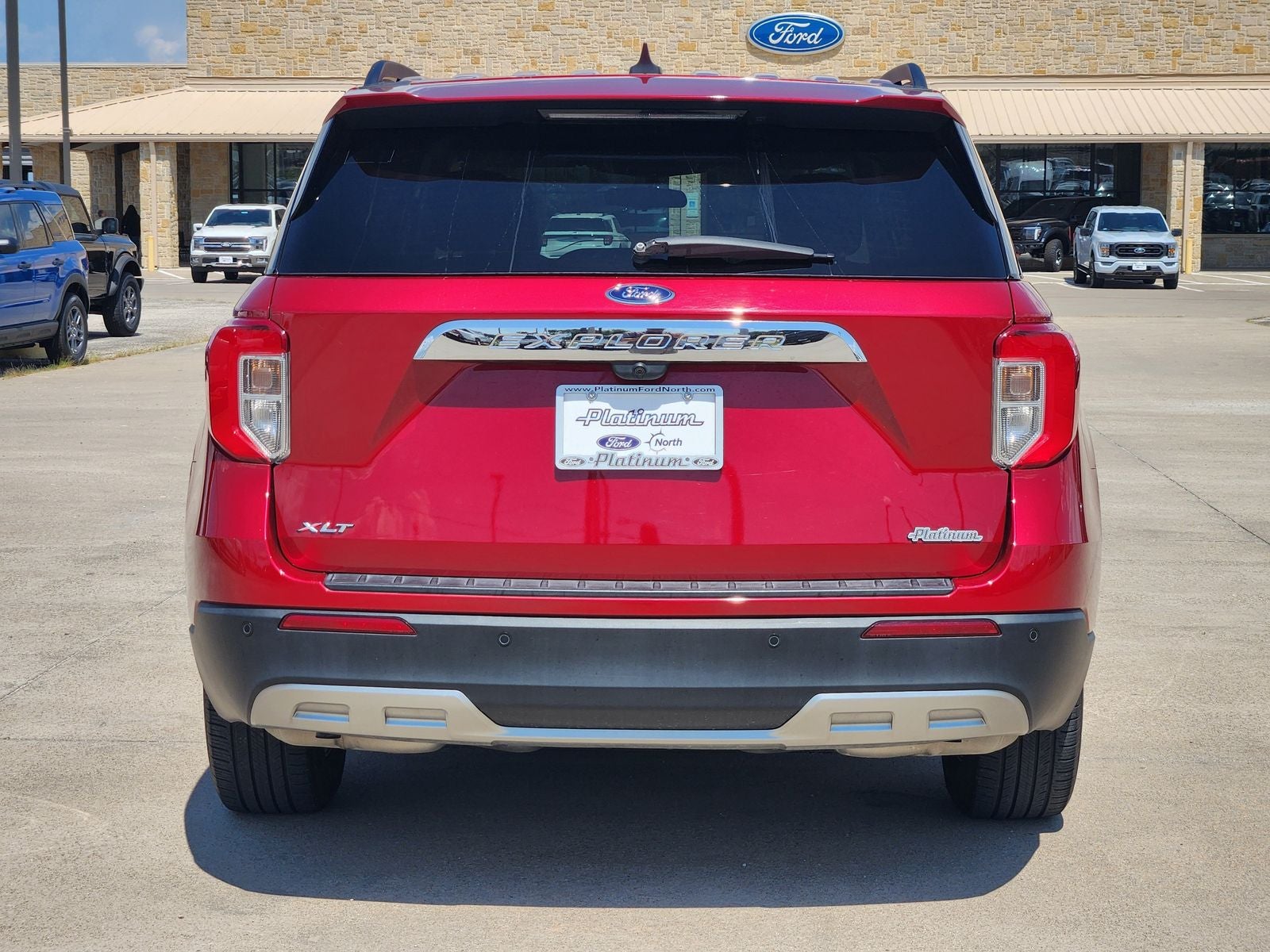 2024 Ford Explorer XLT