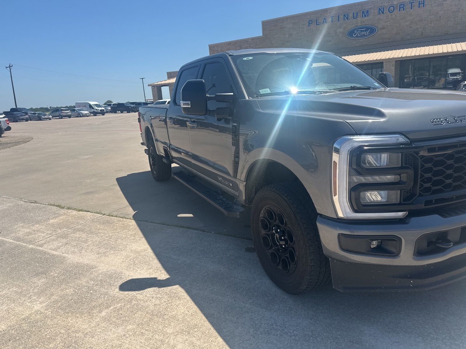 2025 Ford F-350SD Lariat