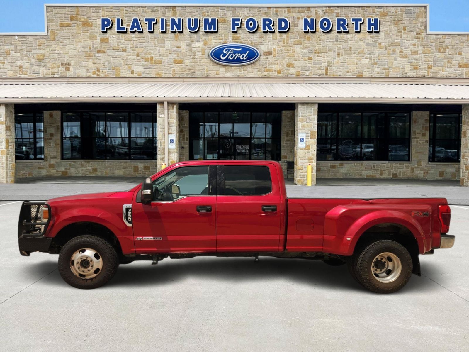 2022 Ford F-350SD XLT DRW