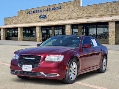 2017 Chrysler 300 Limited