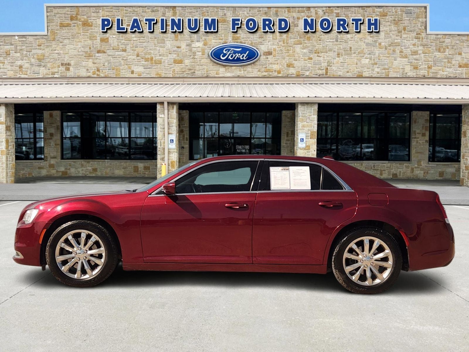 2017 Chrysler 300 Limited