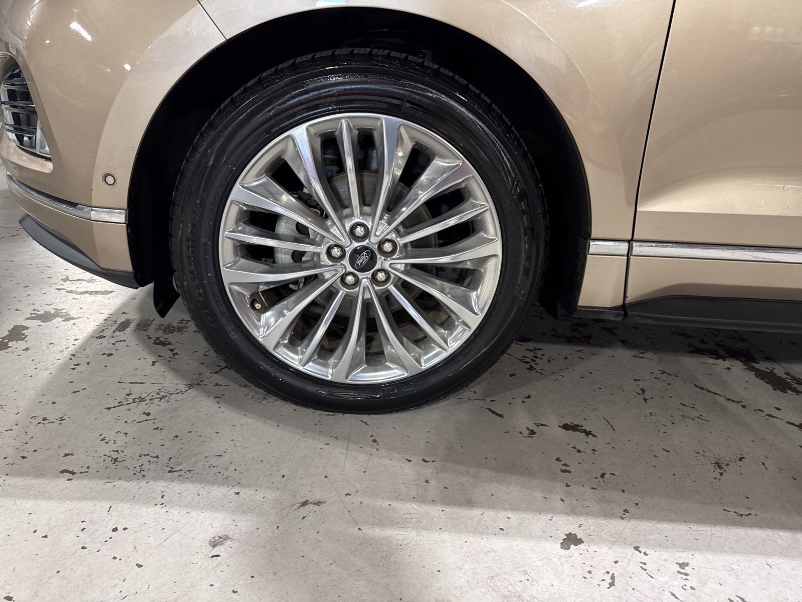 2020 Ford Edge Titanium