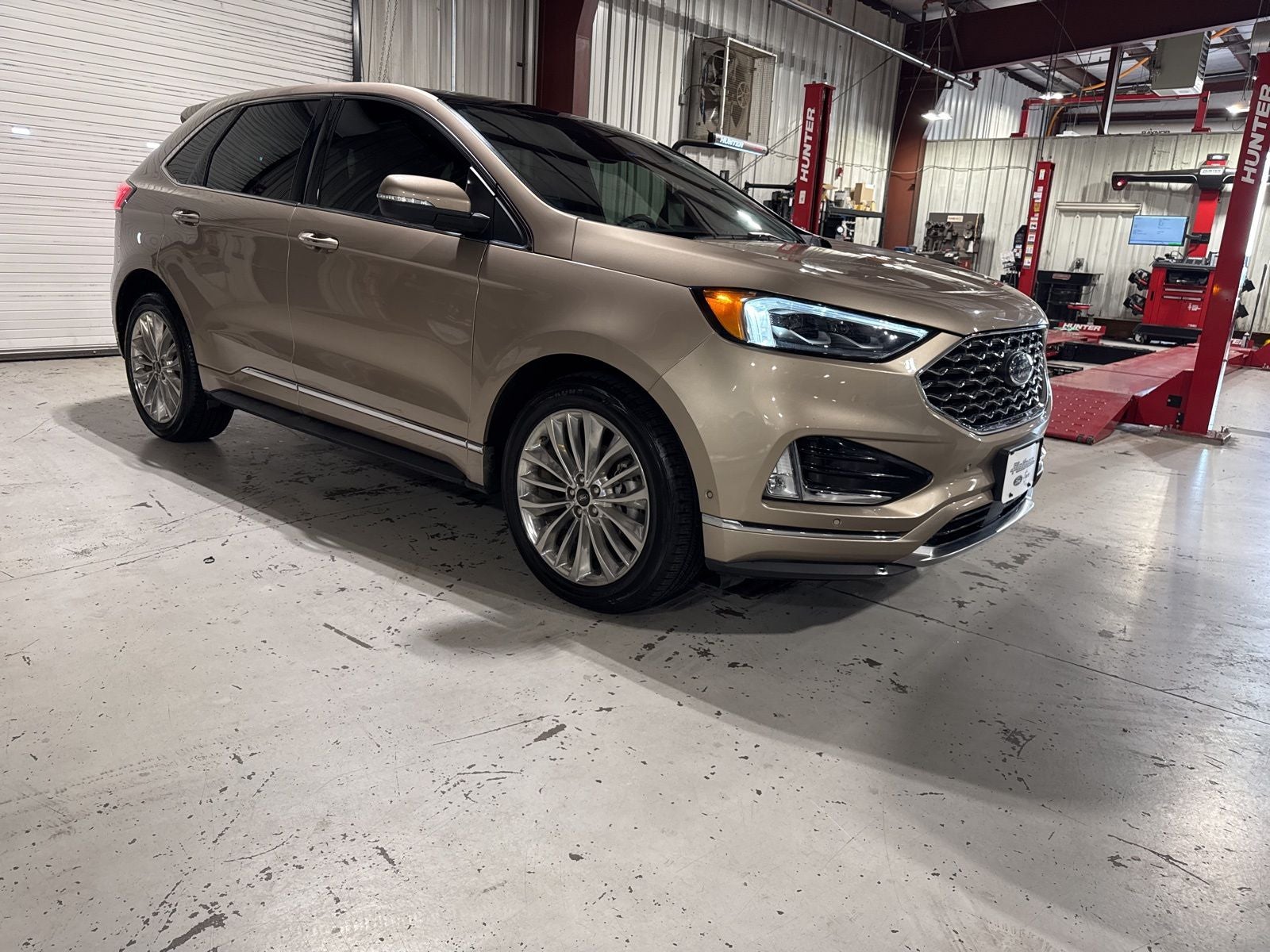 2020 Ford Edge Titanium