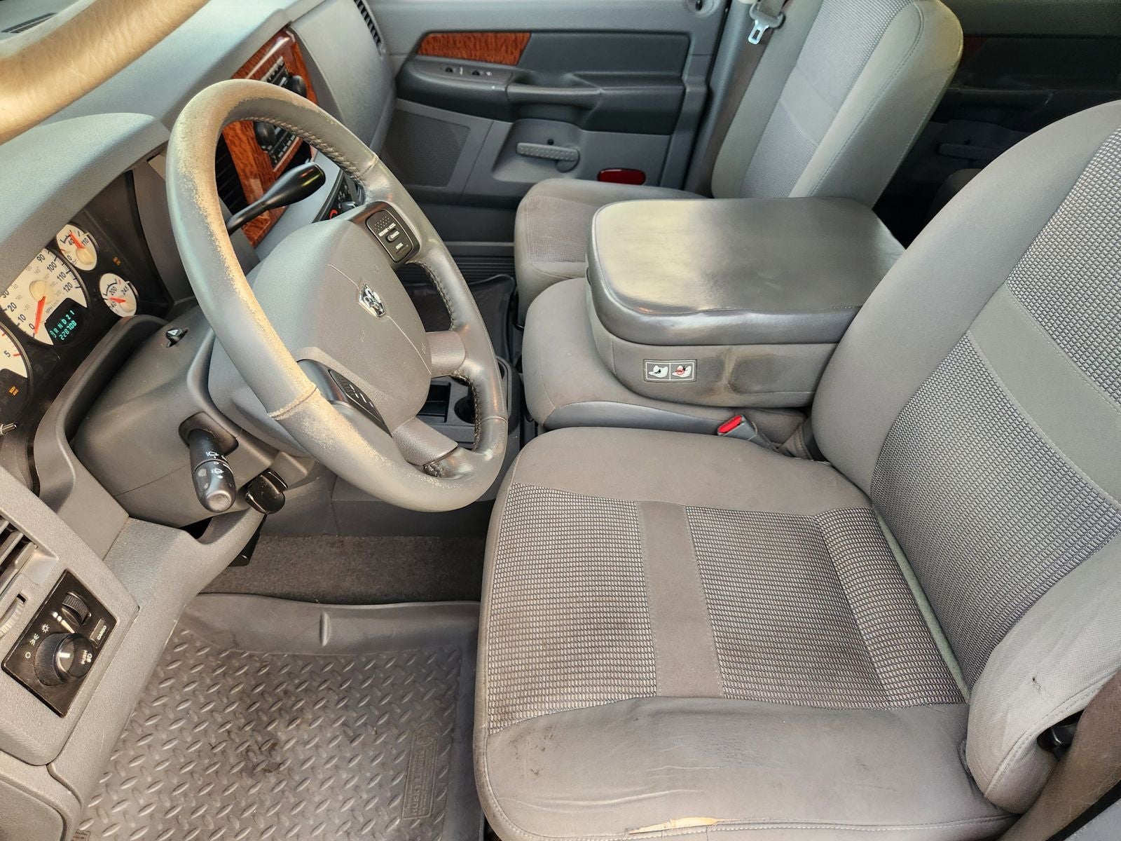 2006 Dodge Ram 2500 SLT