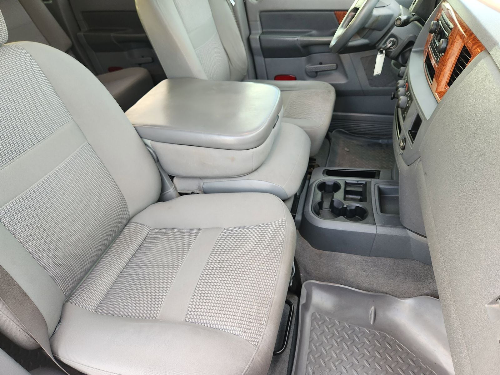 2006 Dodge Ram 2500 SLT